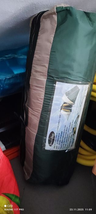 Cort ProAction pentru 4 persoane, cu 2 camere.