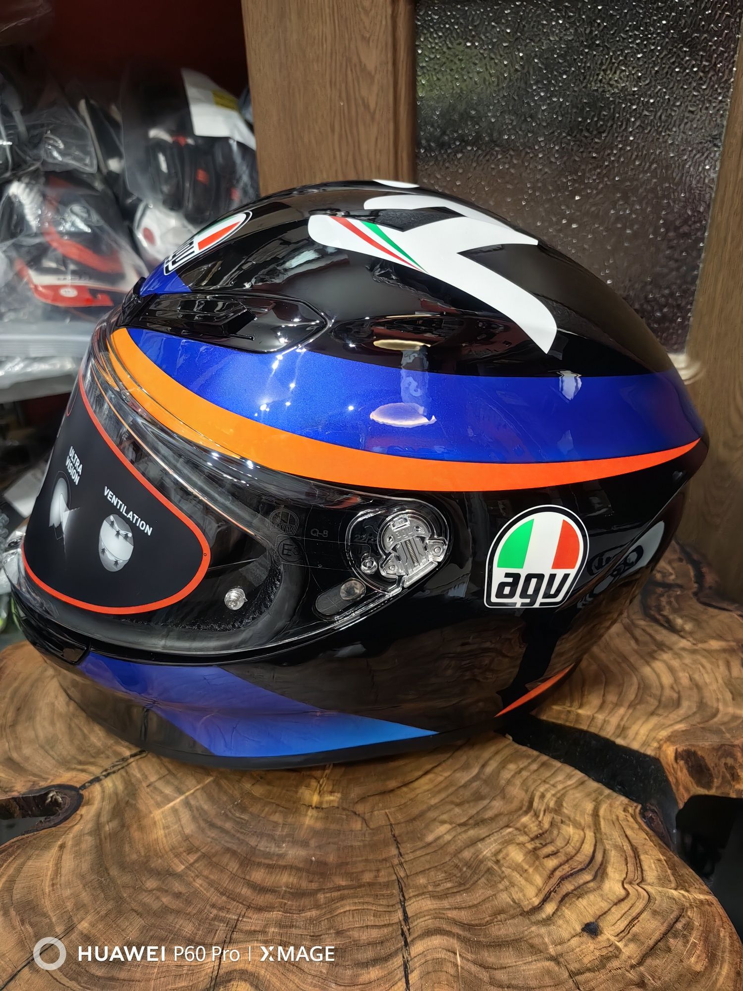 AGV K6
Marini Sky racing team

Размер ML