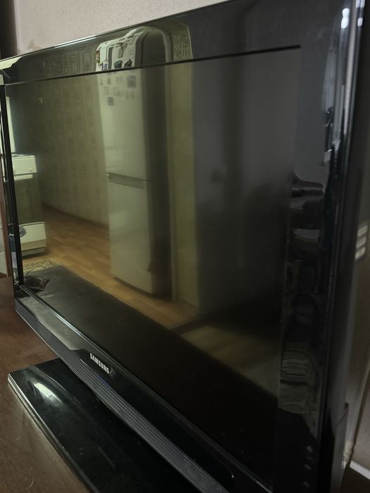 Телевизор Samsung б/у