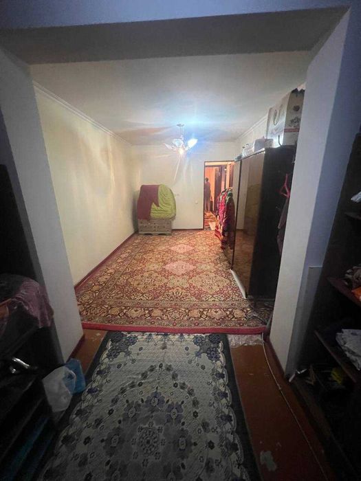 Sartepoda 2 xonali uy sotiladi