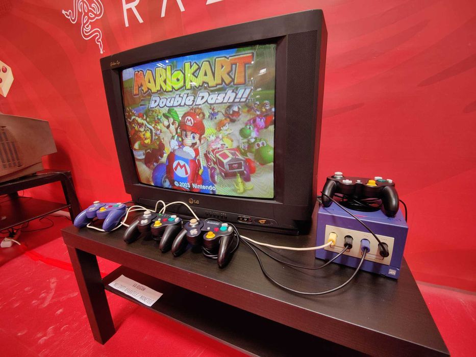 Organizare Evenimente 80s Retro Vintage Setup Video LAN Party Gaming