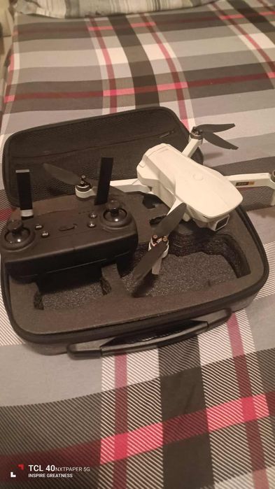 Продавам Дрон ЕХ5