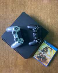 PS 4 Slim/ 2 controllere/ 1 joc