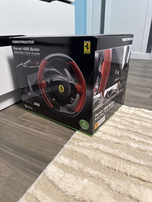 Trustmaster  Ferrari 458 spider