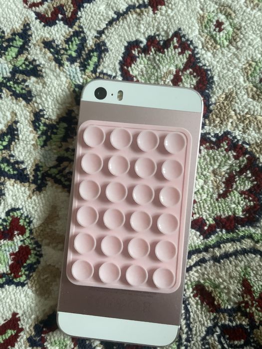 iPhone se  , легенда 2016 года