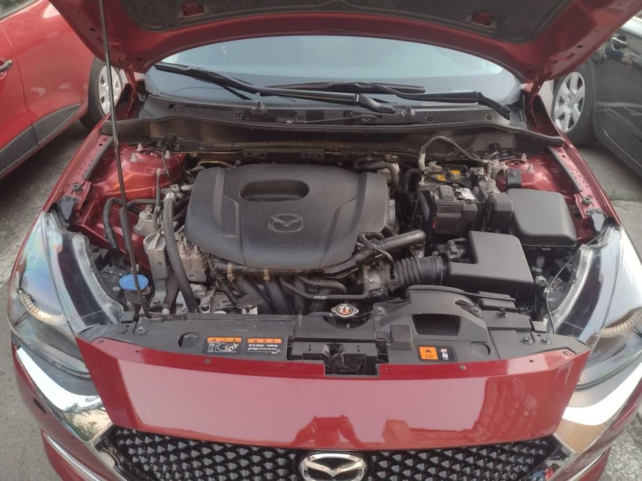 Mazda 2 facelift 2022 1.5 benzina hibrid echipare homura