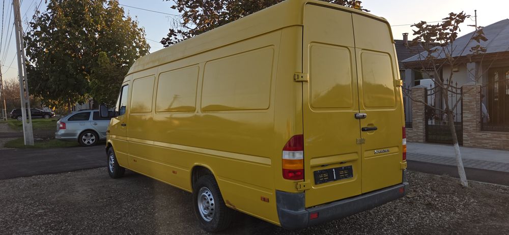 Mercedes sprinter