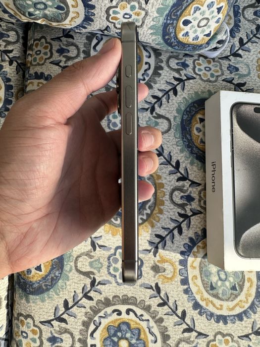 iPhone 15 Pro 128GB Natural Titanium LL/A