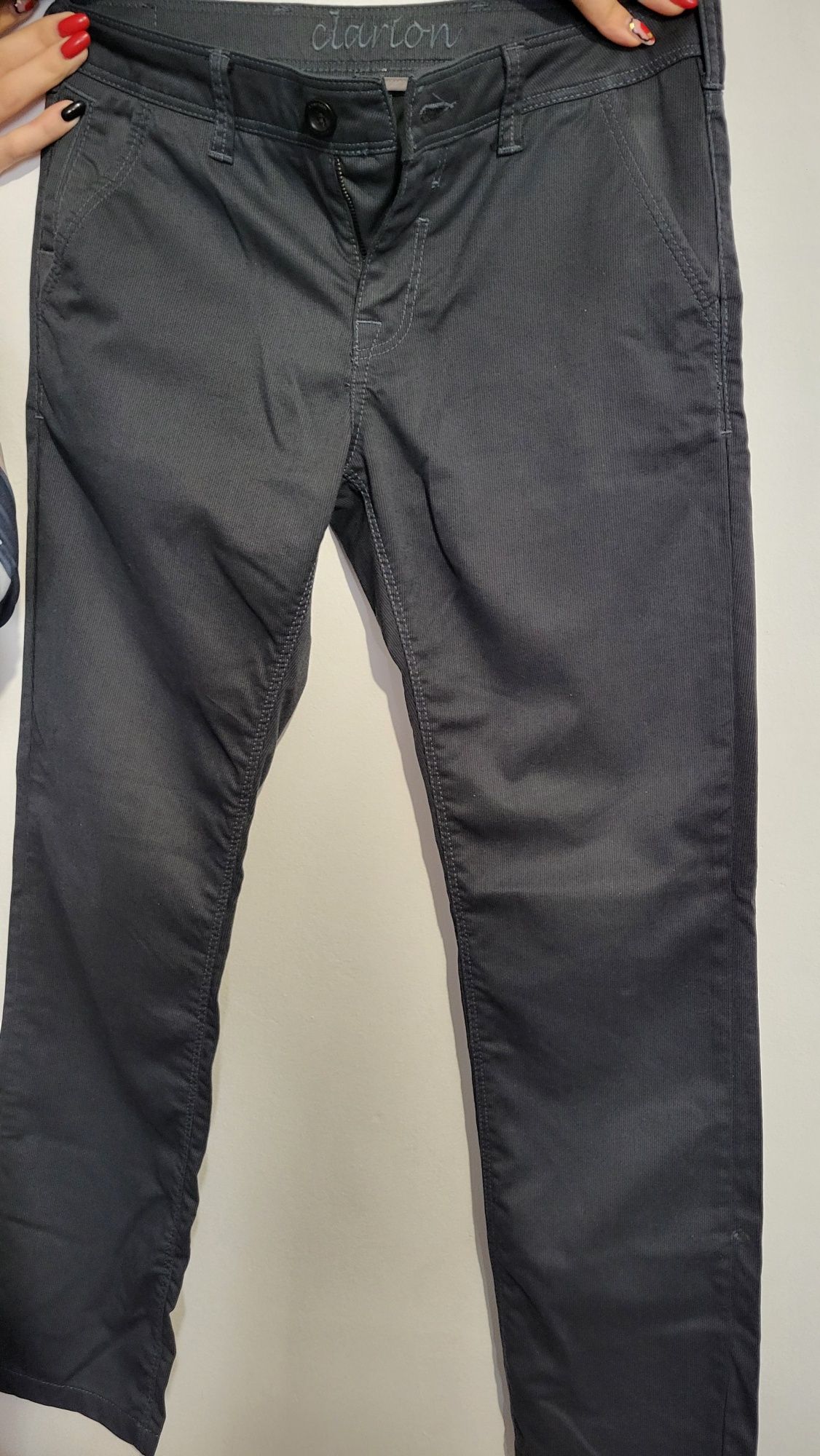 Vand pantaloni Clarion