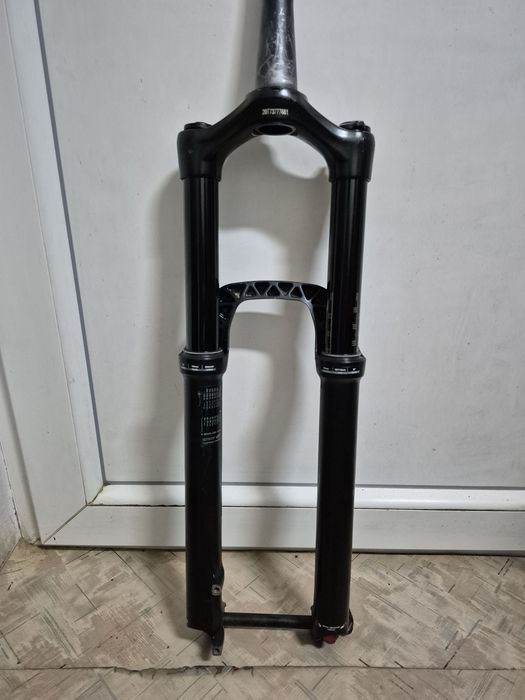 Furca rockshox yari 170mm