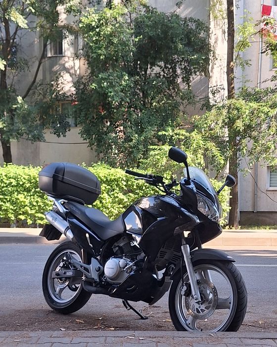 Honda Varadero XL125V de vânzare – Ideală pentru categoria A1!