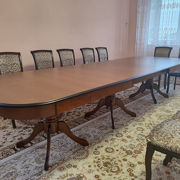 Малайзийский стол