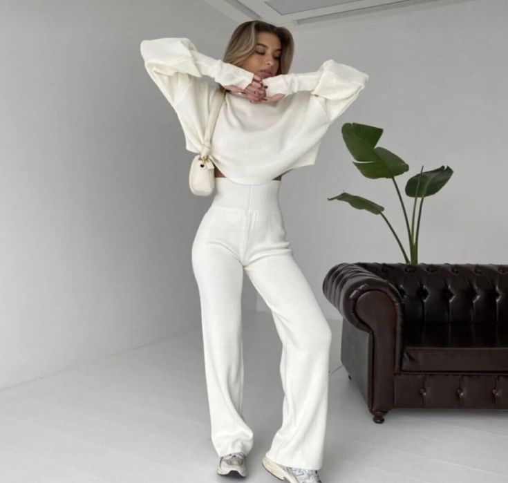 Комплект от две части