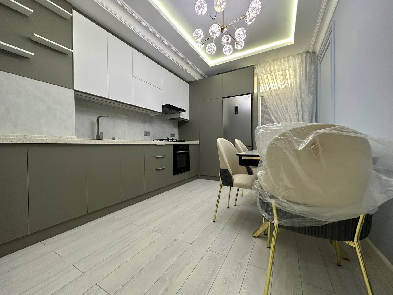 ПРОДАЁТСЯ 2/6/9  квартира в ЖК "NRG Mirzo Ulugbek"