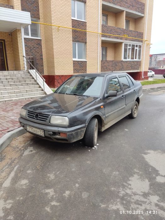 Продаеться Volkswagen Vento