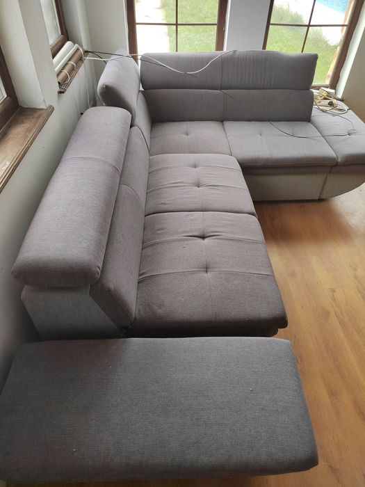 Спешно: Подарява се ъглов диван