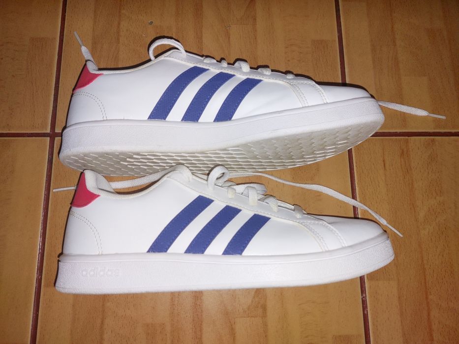 Oferta Adidași marimea 40