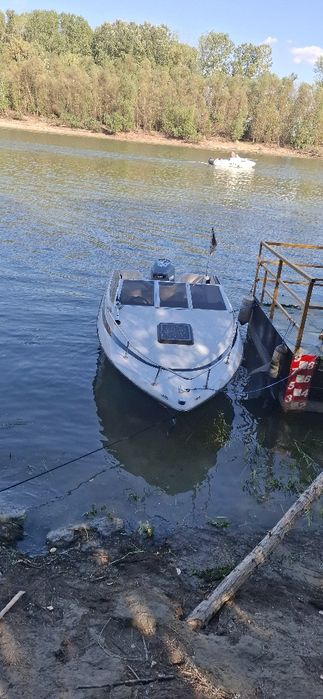 Barca baleryn capry 6.20 7000e fix valabil câteva zile!