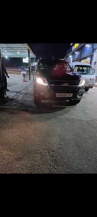 OOO "Constant Business " Аренда Внедорожники, Пикапы