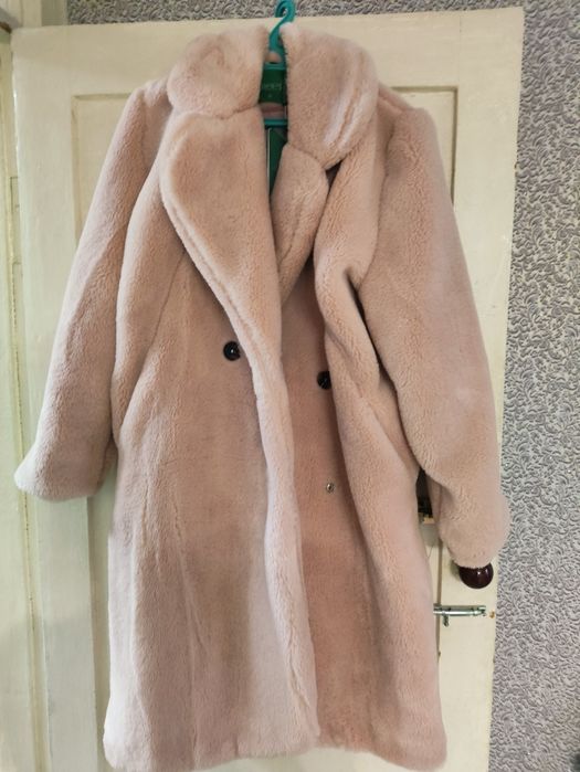 Продам шубу Тэдди 
Цвет — нежно-розовый