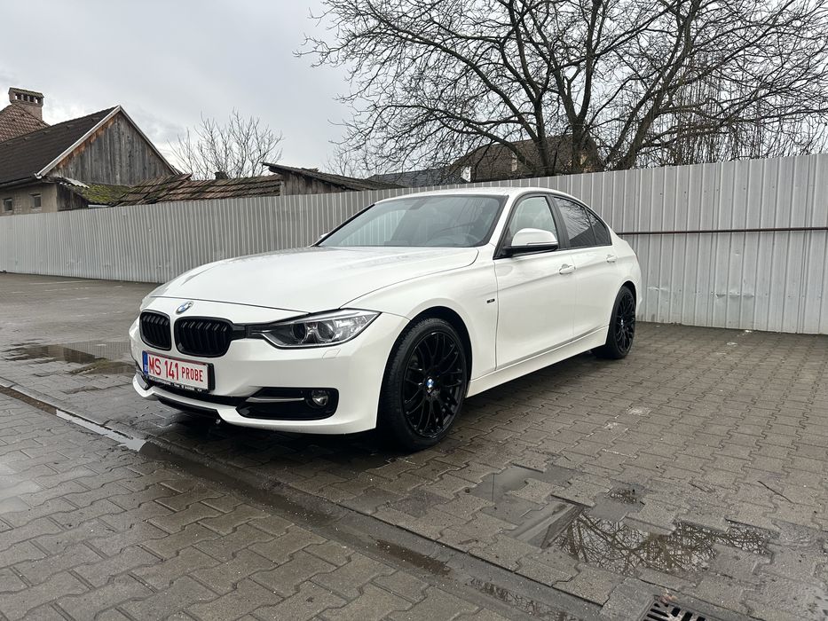 BMW 320d Automat, Xenon, navigatie