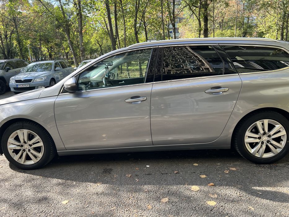 Vand Peugeout 308/an 2014/1,6 diesel 120cp