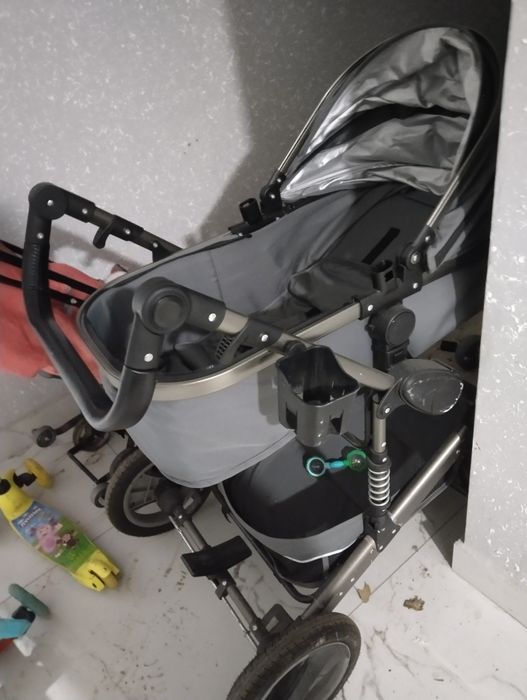 Продам коляску в отличном состоянии