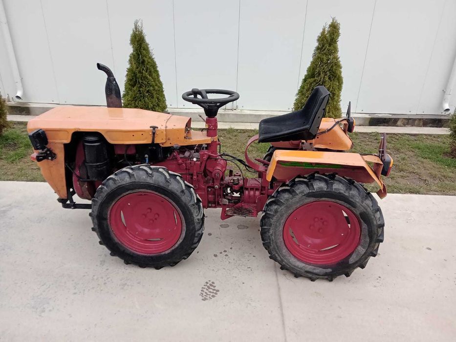 Vând tractoraș 4x4 GOLDONI 21CP