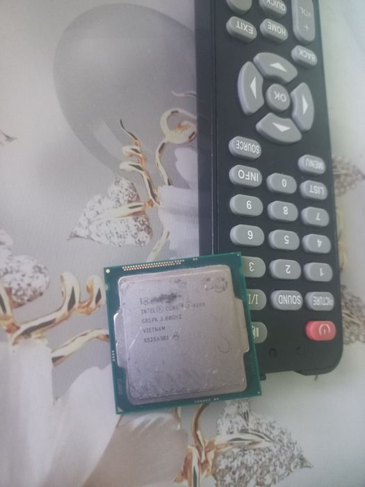 Kompyuter tasi satiladi вввввввввввввввввв