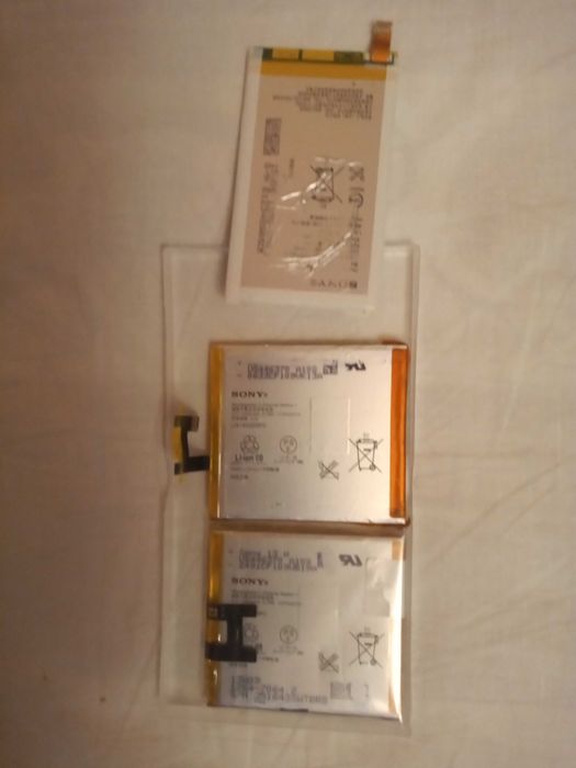 Телефони,зарядни,батерии,протектори,панели и др. - на изгодни цени !