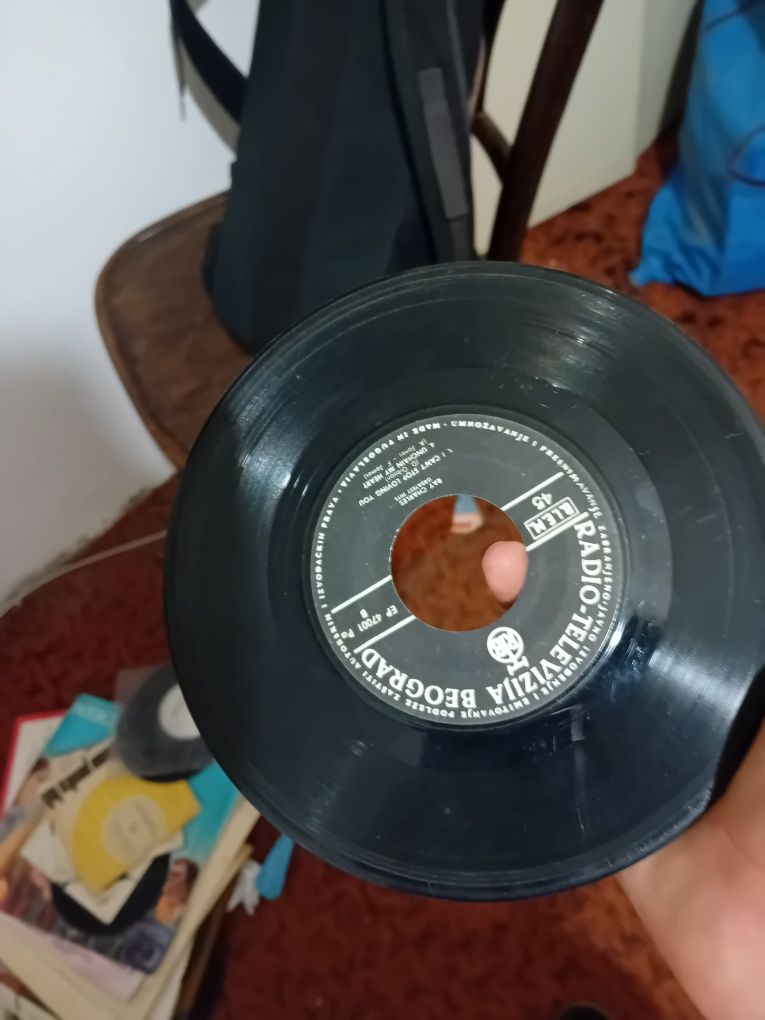 Discuri cu muzică retro, de decor