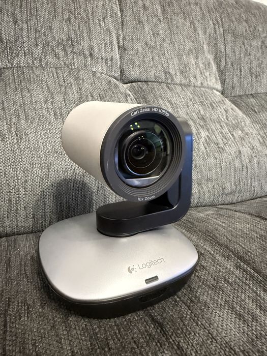 Logitech PTZ Pro камера