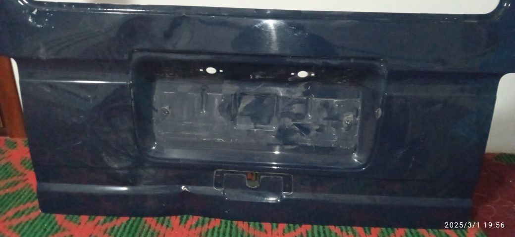 Damas orqa kapot