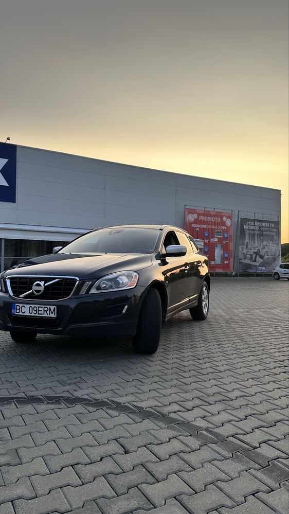 Volvo XC 60 – 2013 – 2.4 D5 163 CP – 4x4 – Automată