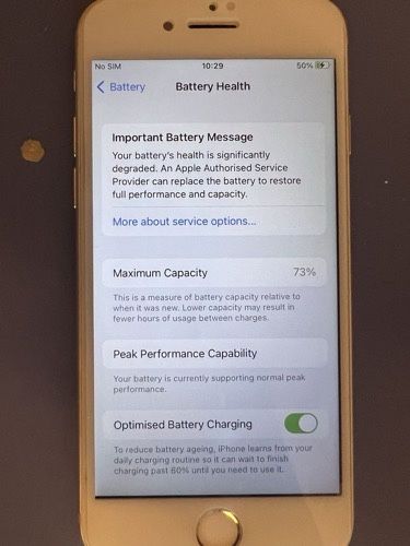 Iphone 7 32GB-73% батерия, без забележки, с протектор и калъф