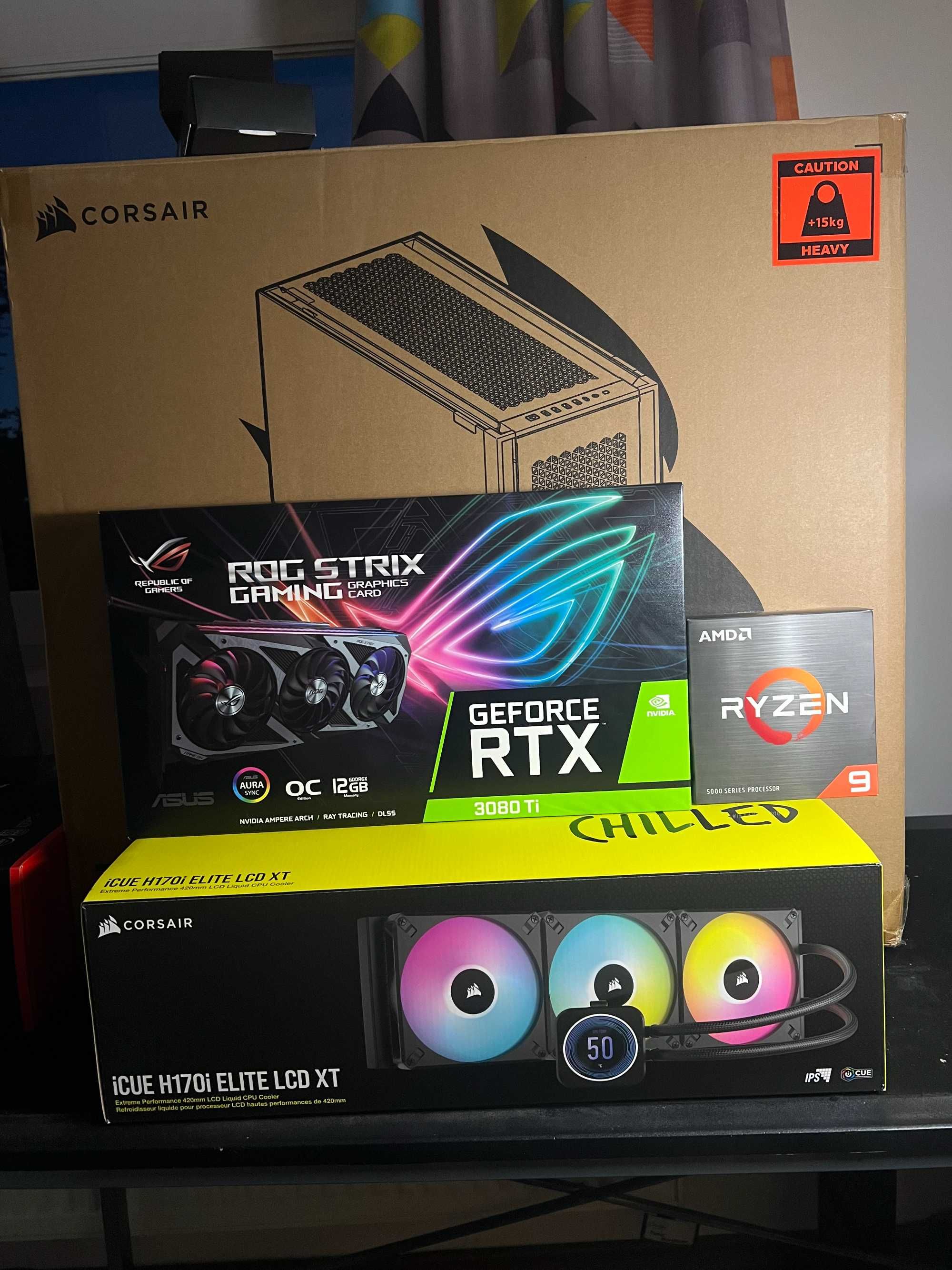 RTX 3080ti / AMD Ryzen 9 5900x / Corsair H170i Elite XT/ Corsair AF120