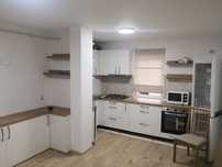 Apartament cu 3 camere de închiriat