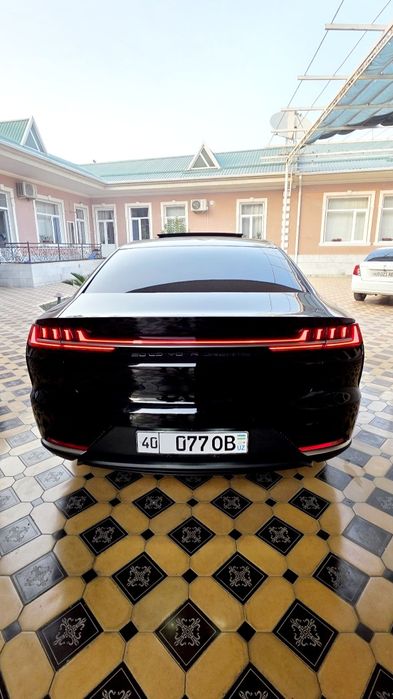 BYD HAN EV 2021 yil 605km