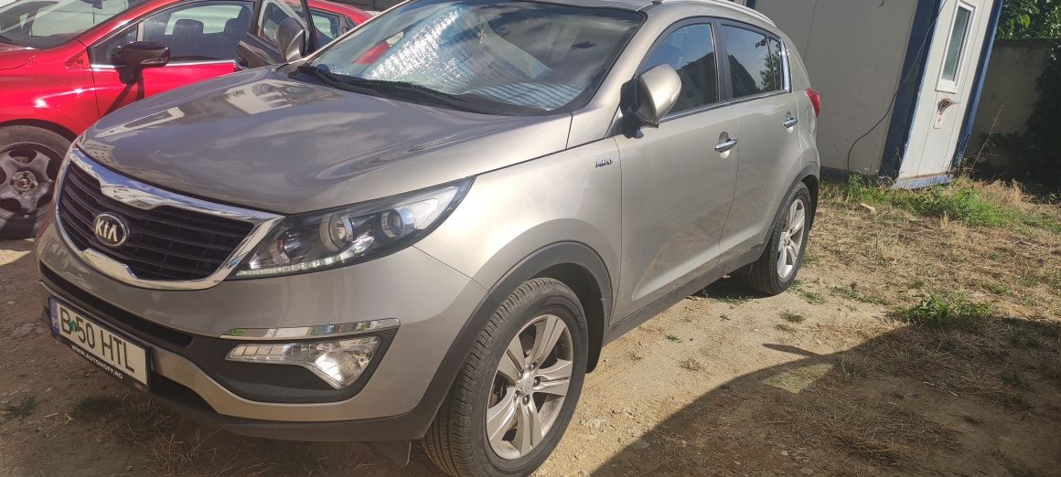 Vând Kia Sportage 2.0 4x4