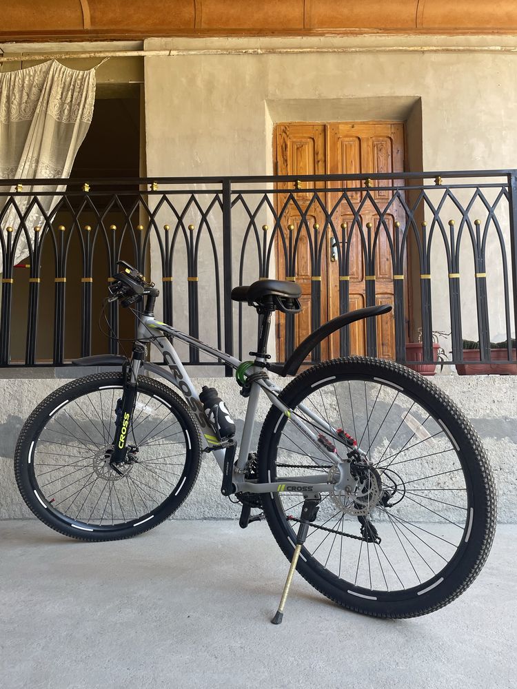 Velosiped sotiladi yengide