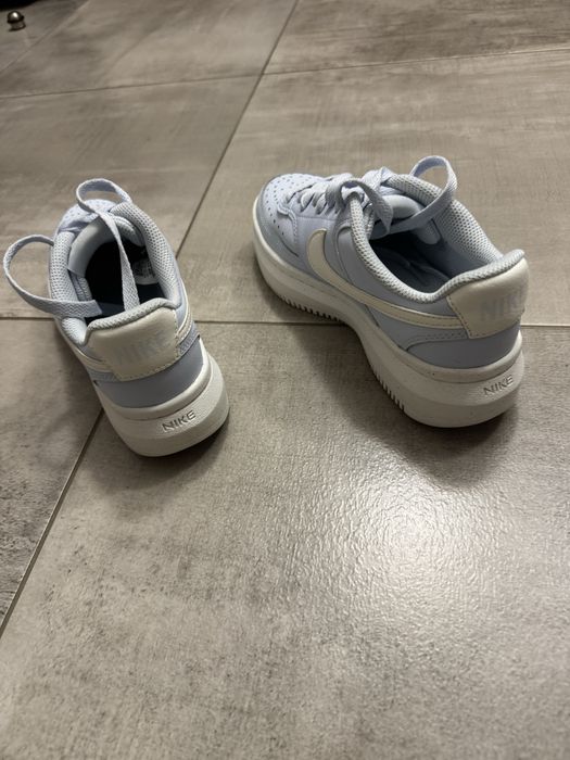 Vand Nike urilizati Sneakers Court Vision Alta DZ5394 Albastru