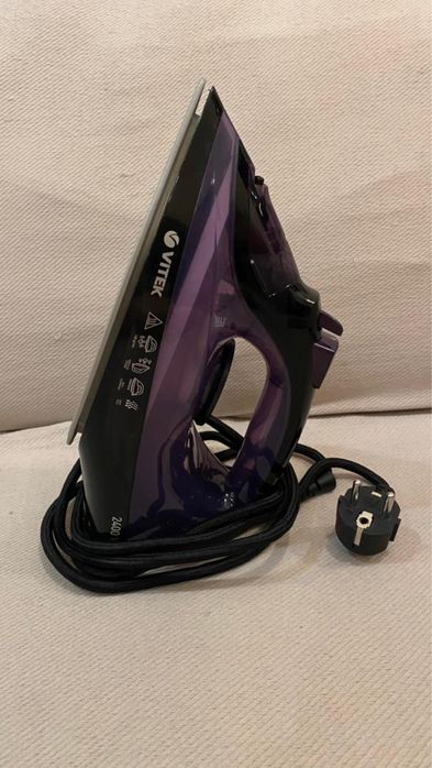 Продам новый утюг Vitek 8316 в отличном состоянии
