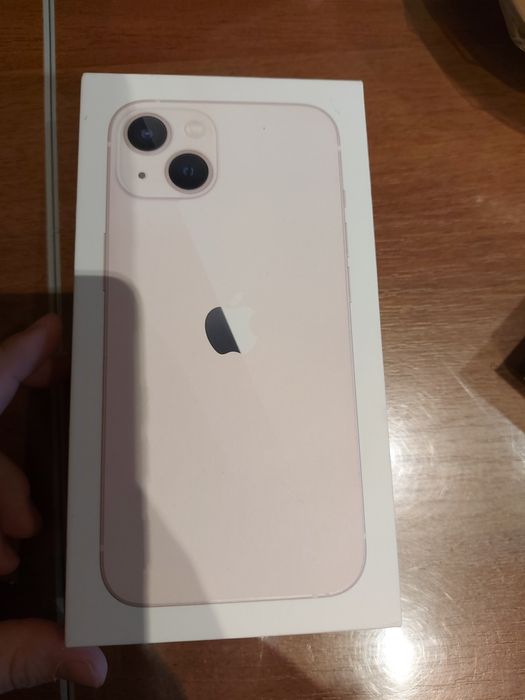 Telefon IPhone 13