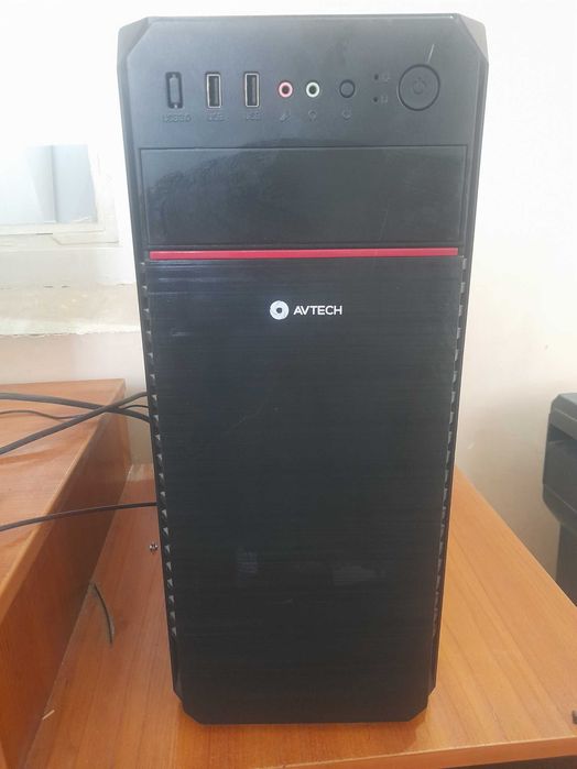 i3 10100f/ssd 240/hard500/rx570