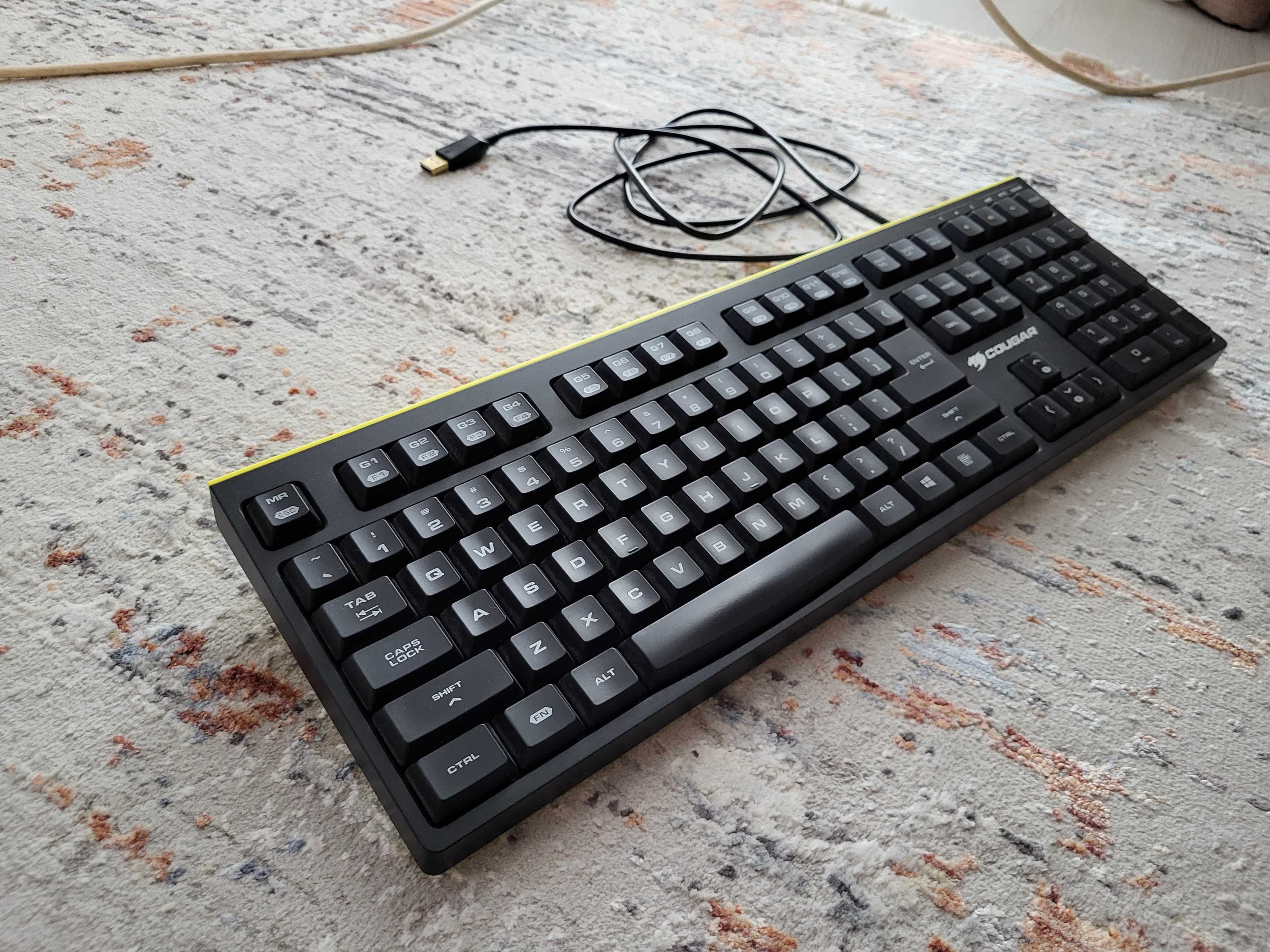Tastatura Cougar 300K iluminata