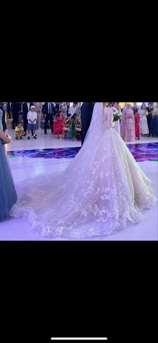 Продам шикарное свадебное платье от знаменитого дизайнера