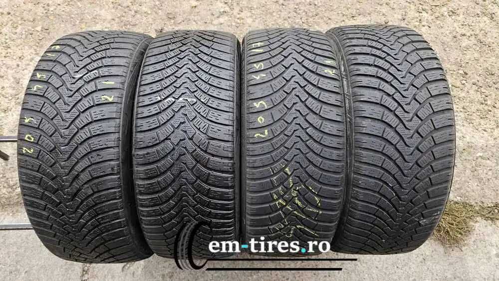 SET 4 Anvelope Iarna 205/45 R17 FALKEN Eurowinter HS01 88V