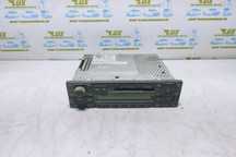 Casetofon 8631122602 Volkswagen VW Golf 4  [din 1997 pana  2006] seria