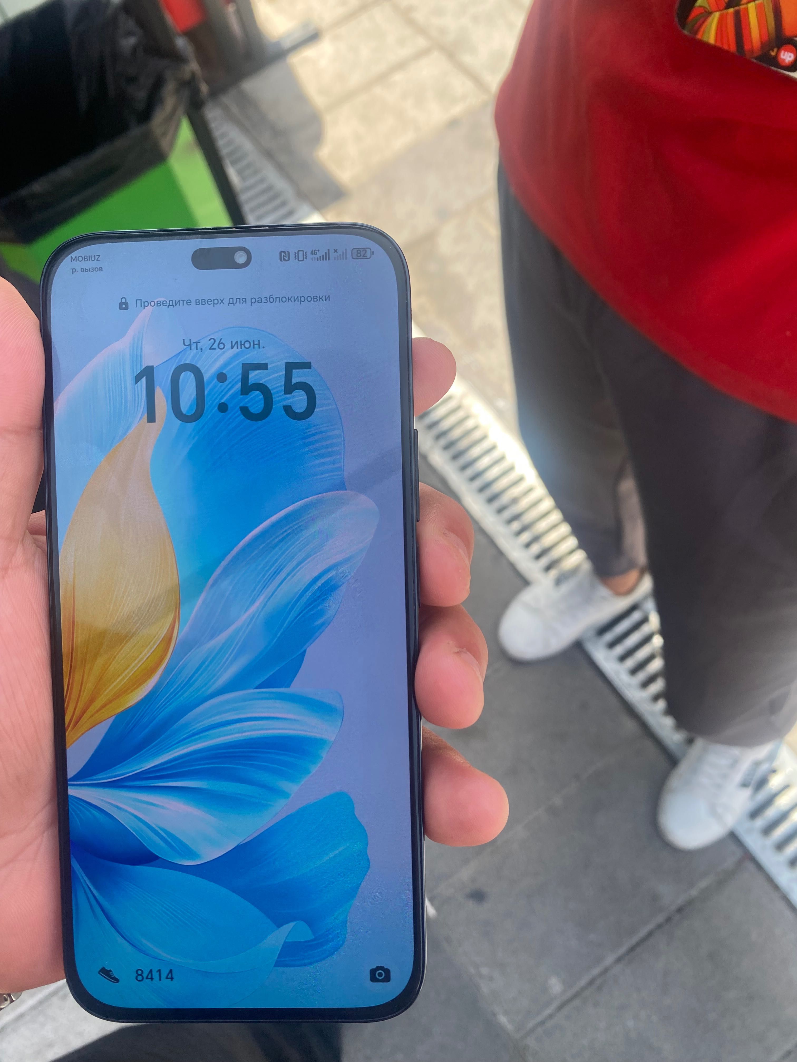 Xonor 200 lite sotiladi