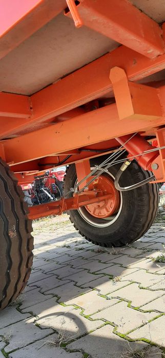 Remorci agricole monoax basculabile 1,5T si 2T cu Carte de identitate